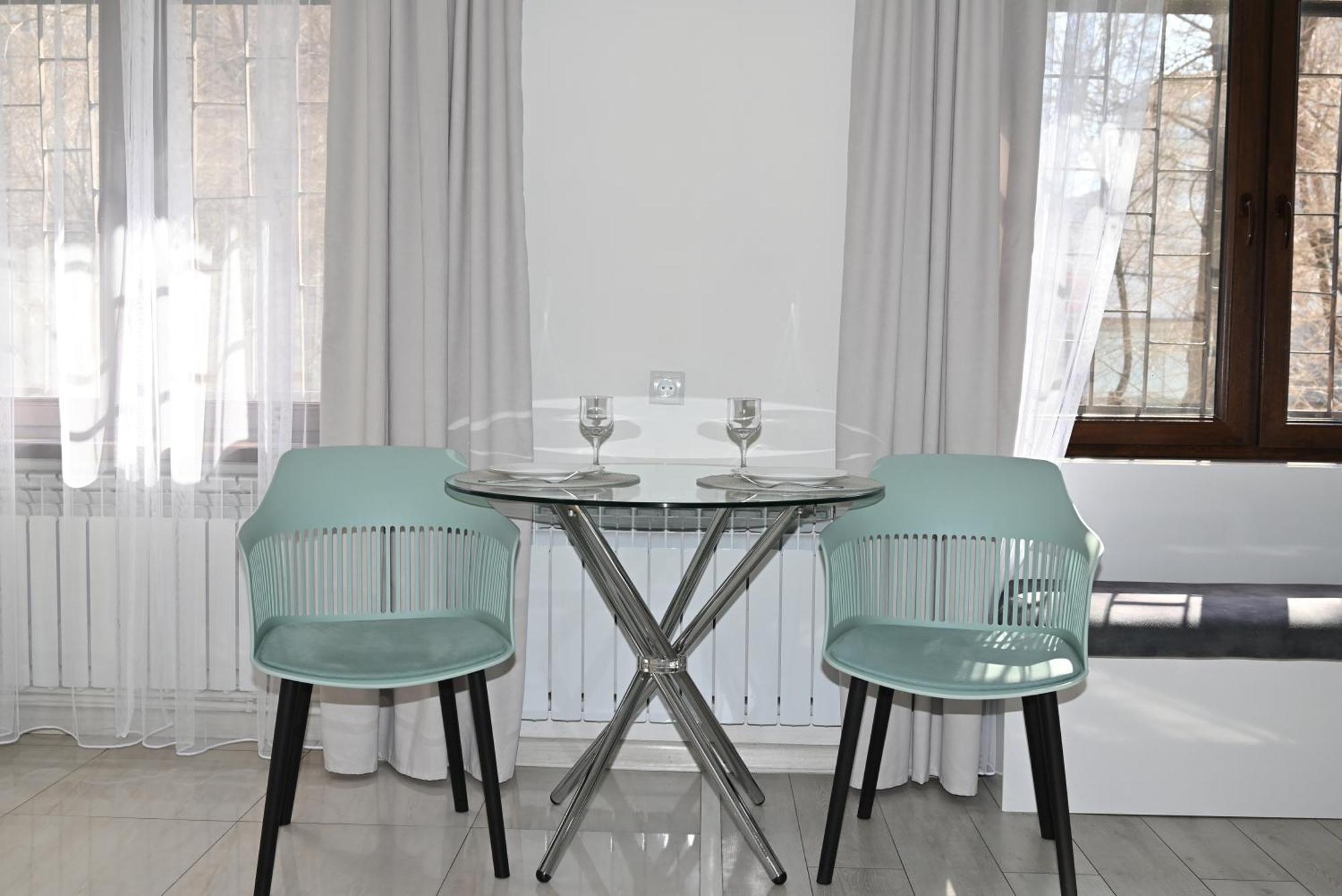 Cozy Apartment Near To The Metro H Kochar 19 Erivan Exterior foto